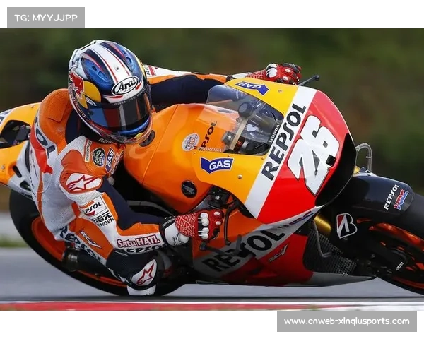 丹尼·佩德罗萨的承诺:若阿科斯塔瓦伦西亚夺冠,将染橙色头发 丹尼·佩德罗萨的承诺:若阿科斯塔瓦伦西亚夺冠,将染橙色头发